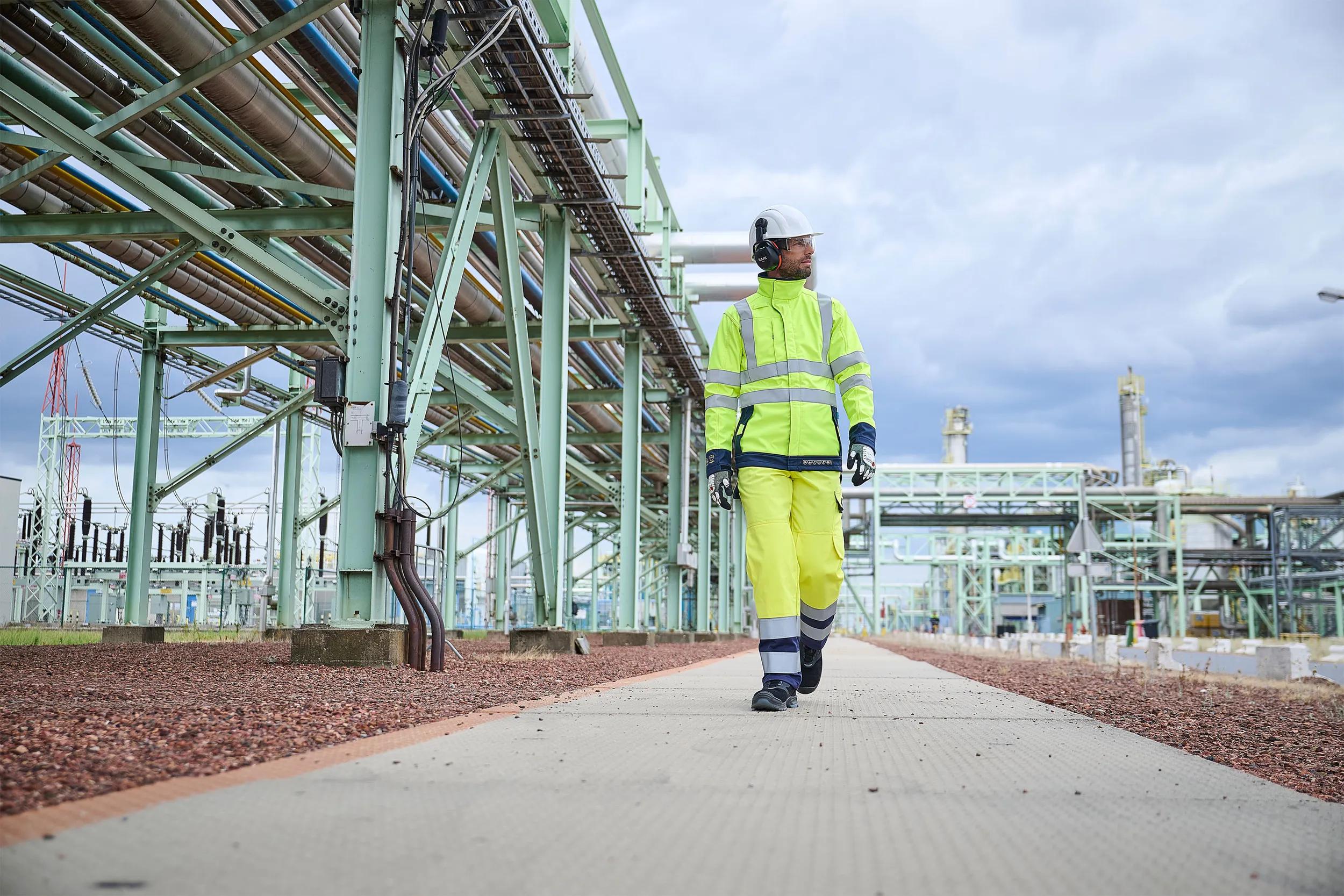 Sioen Playford Hi-Vis Softshell With Arc Protection