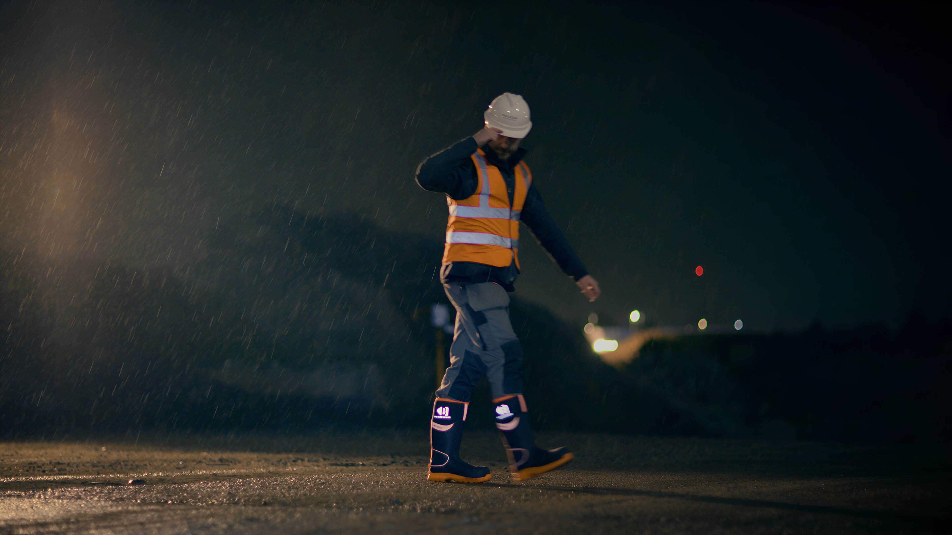 BBZ8000 Safety Wellington Boot - Black HI Vis Orange