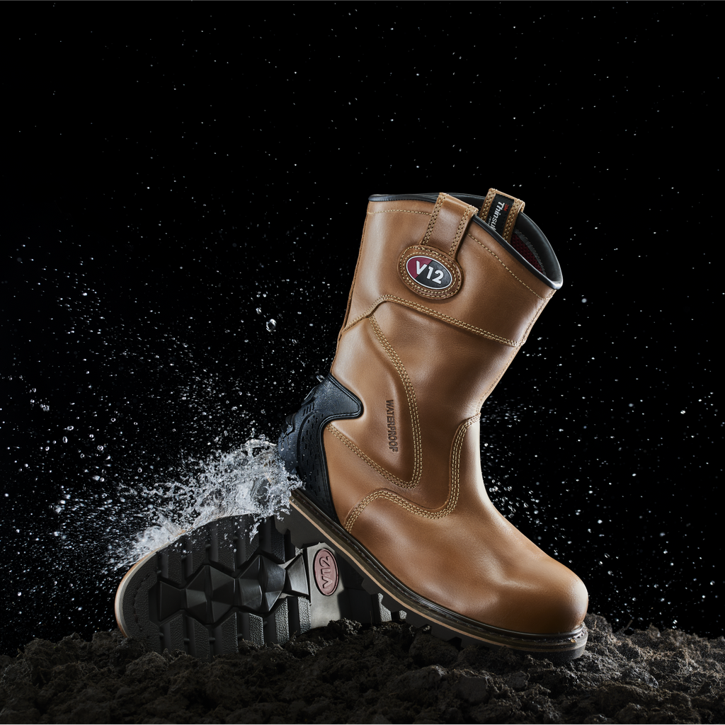 V12 Footwear Tomahawk Vintage Waterproof Rigger Boot