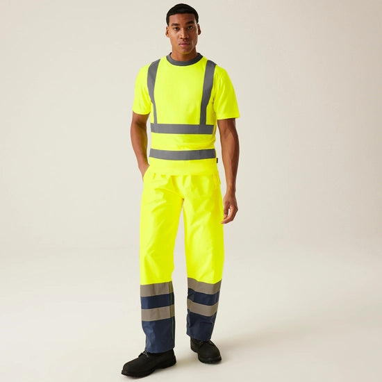 Regatta Professional Men's Hi-Vis Pro Contract T-Shirt Class 2
