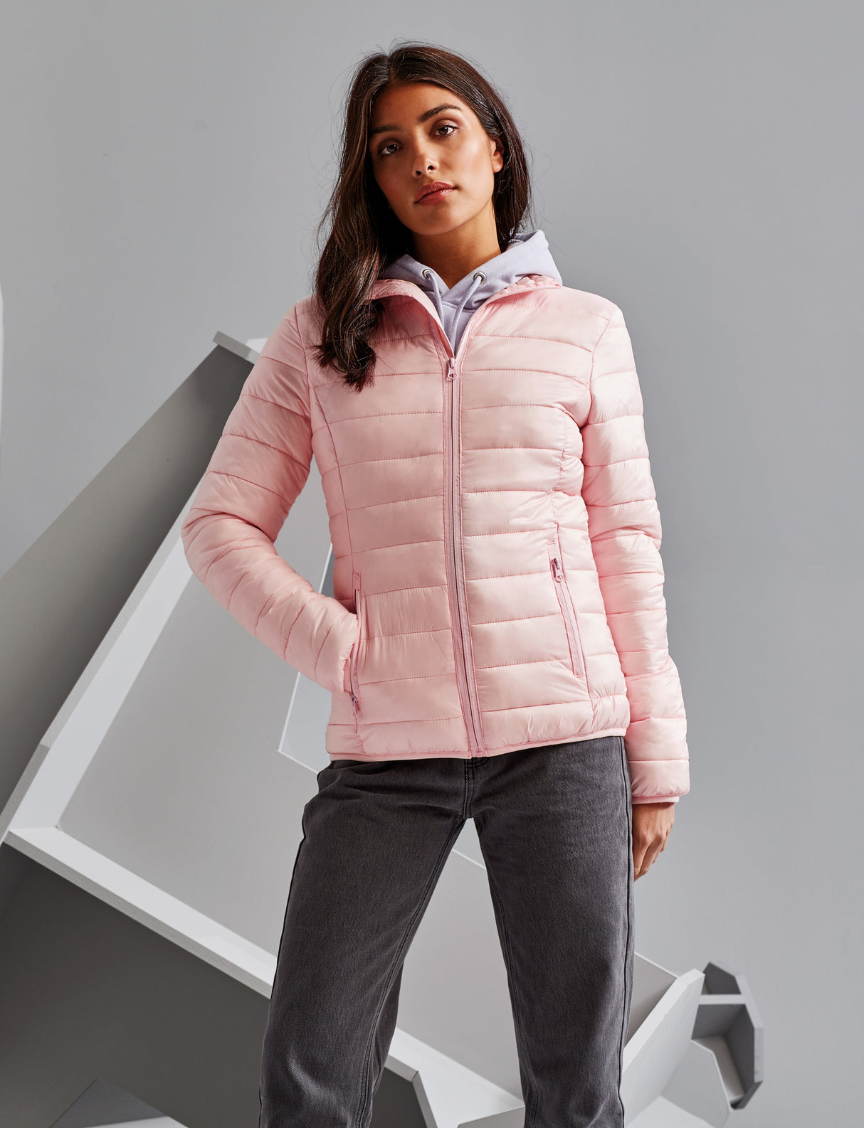 2786 Women's Terrain Padded Jacket