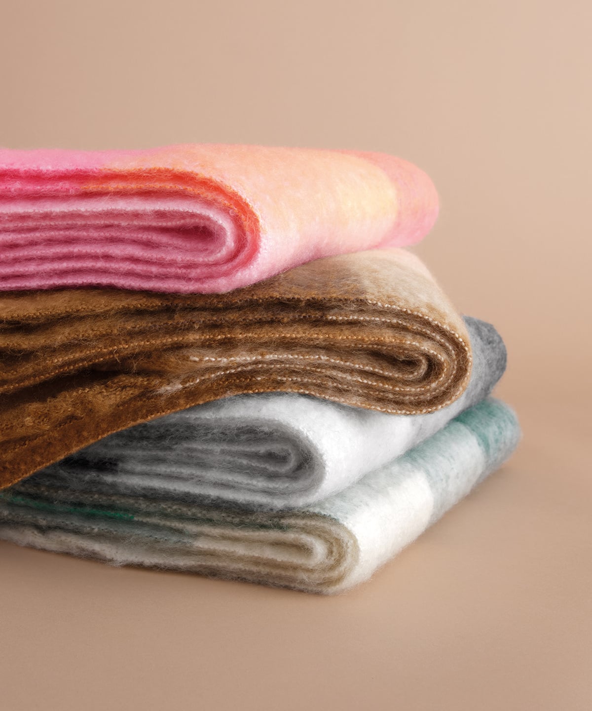 Beechfield B494R Fluffy Check Scarf