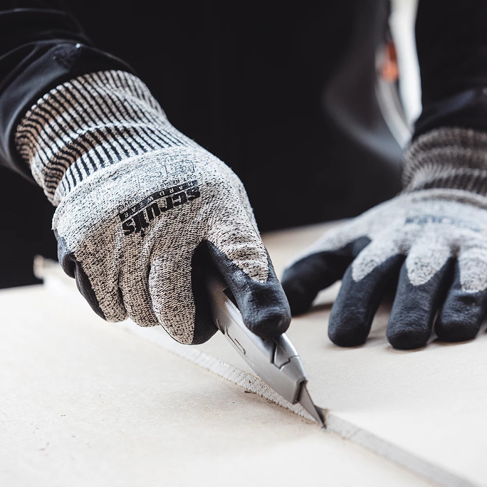 Scruffs Worker Cut-Resistant Gloves